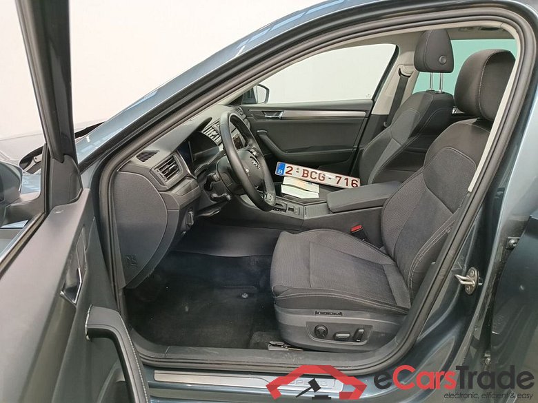 Skoda Superb Combi 2.0 CRTDI 110kW DSG7 Clever+ 5d #3