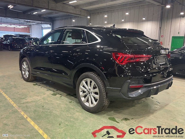 AUDI Q3 Sportback 1.4 45 TFSI E S TRONIC #3