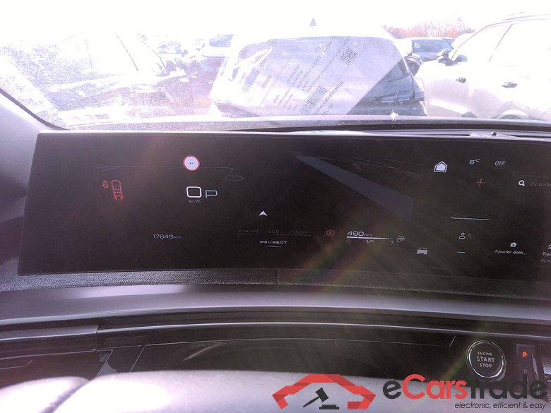 Peugeot 5008 Allure Hybrid 136 e-DCS6 (MHEV) 1.2L #4