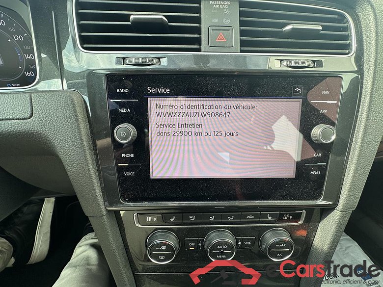 VOLKSWAGEN e-Golf e-Golf 100 kW (136 ch) 1 vitesse #3