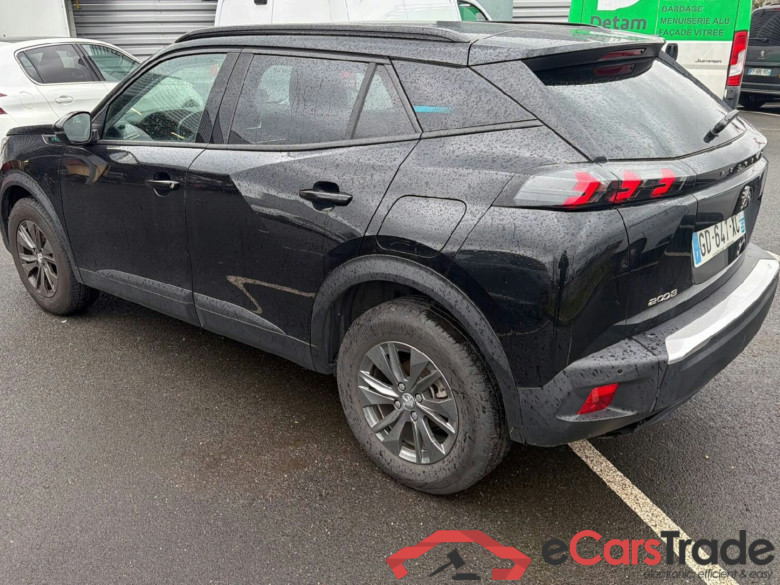 Peugeot 2008 Style PureTech 100 S&S (BVM6) #3