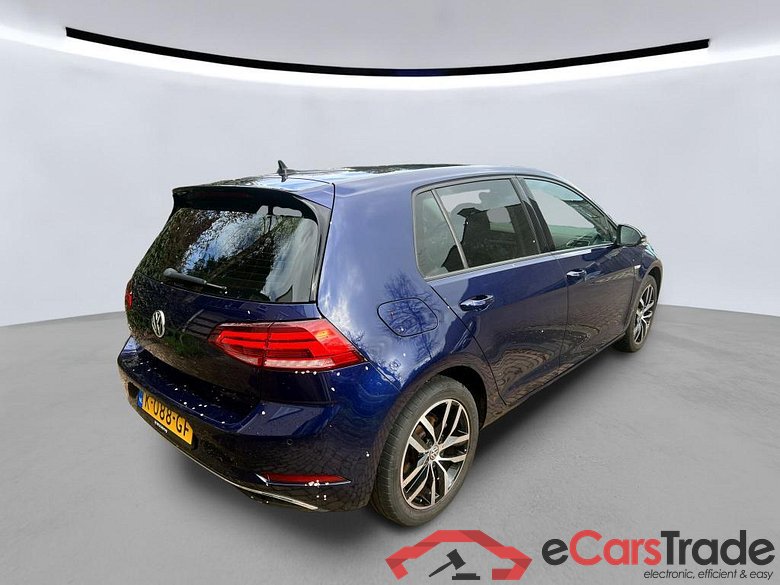 VOLKSWAGEN e-Golf 100 kW #6