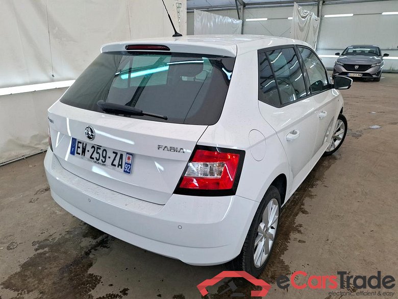 Fabia Clever 1.0 MPI 60CV BVM5 E6 #3