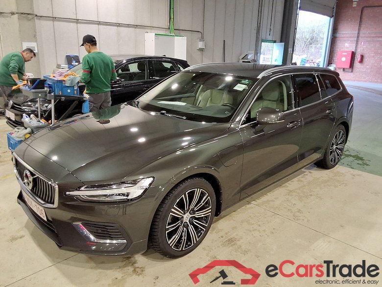 VOLVO V60 2.0 T6 PHEV INSCRIPTION AUTO 4WD #1