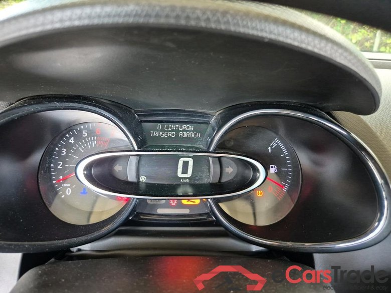RENAULT Clio / 2016 / 5P / berlina con portón Business TCe 66kW (90CV) GLP -18 #4