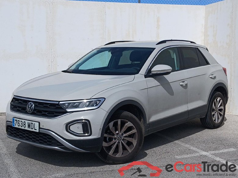 VOLKSWAGEN T-Roc / 2021 / 5P / todoterreno Life 1.5 TSI 110kW (150CV) DSG