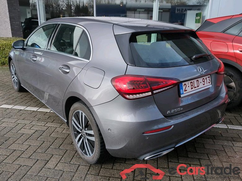 MERCEDES-BENZ A-CLASS 1.3 A 250 E DCT BUSINESS SOLUTION #3