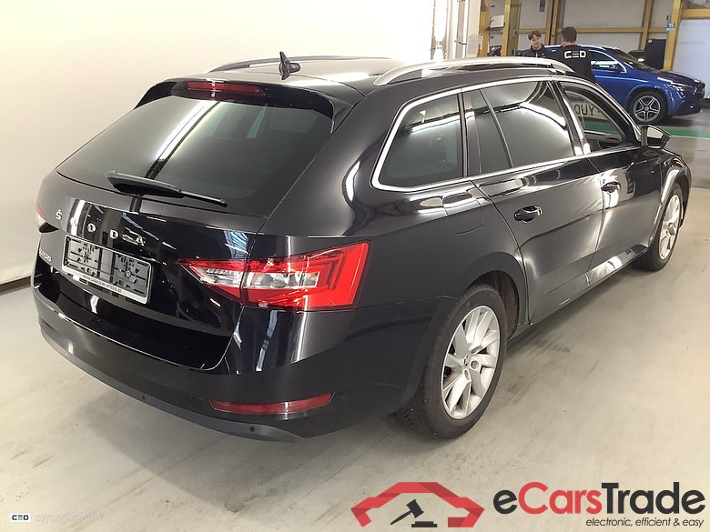 SKODA Superb Combi 1.6 CRTDI 88KW DSG7 STYLE #3