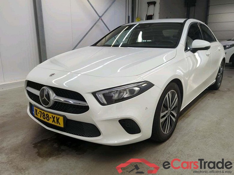 MERCEDES-BENZ A-klasse 180 Bns Sol. Luxury