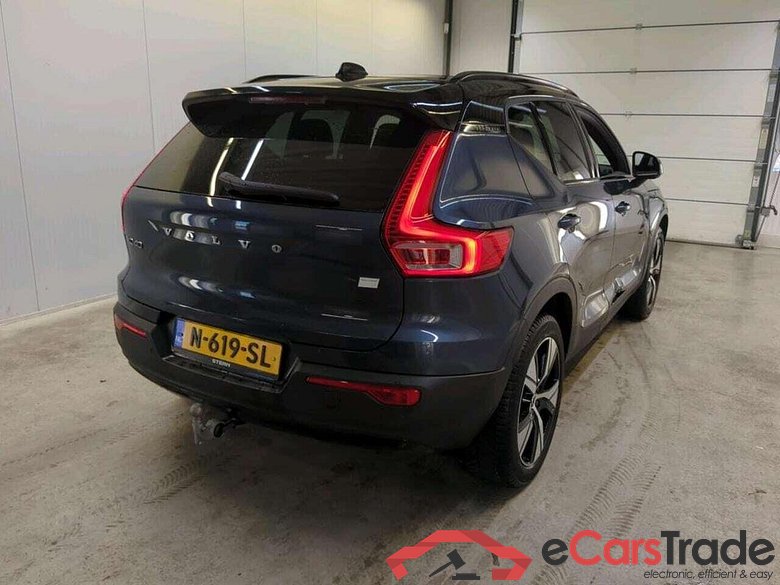 VOLVO XC40 Recharge Pro #2