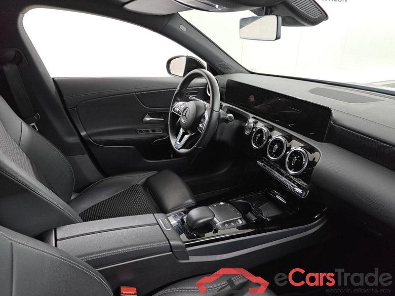 MERCEDES-BENZ CLA CLA 250 e DCT Luxury Line 4D 160kW #6