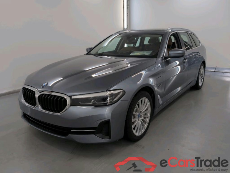 BMW 5 SERIES TOURING 2.0 520E TOURING AUTO #1