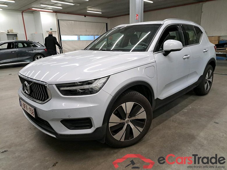 VOLVO - VOL XC40 T4 Recharge 211PK Geartronic Inscription Expression Pack Winter & Park Assist Pack & Semi Auto Foldable Trailer Hook * HYBRID * #1