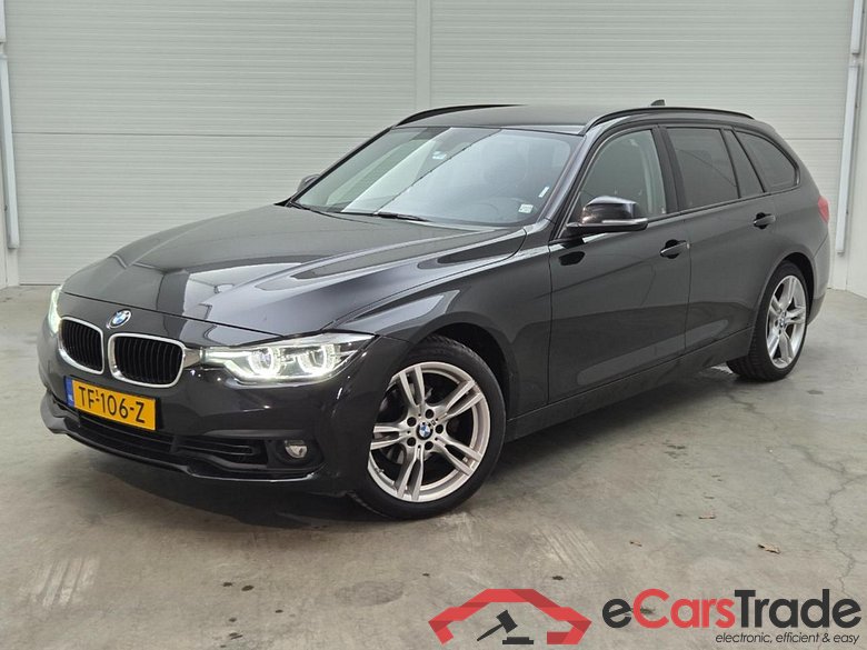 BMW 3-SERIE TOURING 318i Executive