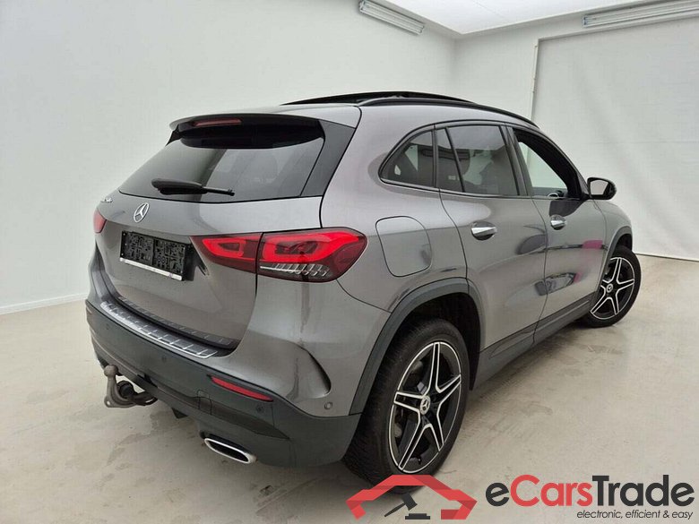 MERCEDES-BENZ GLA 250E 8G-DCT BUSINESS SOLUT #2