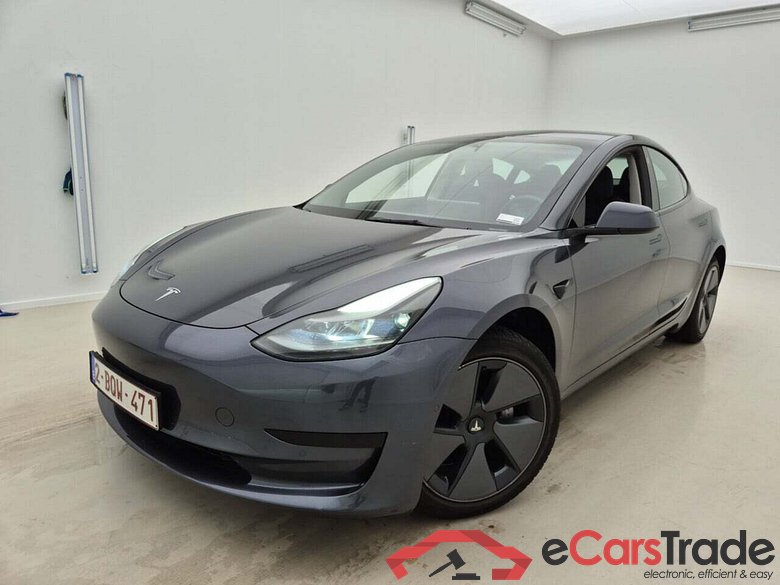TESLA MODEL 3 STANDARD RANGE PLUS