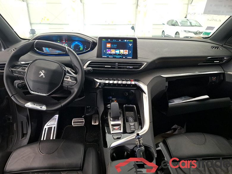 PEUGEOT 3008 / 2016 / 5P / SUV Hybrid4 300 e-EAT8 GT #5