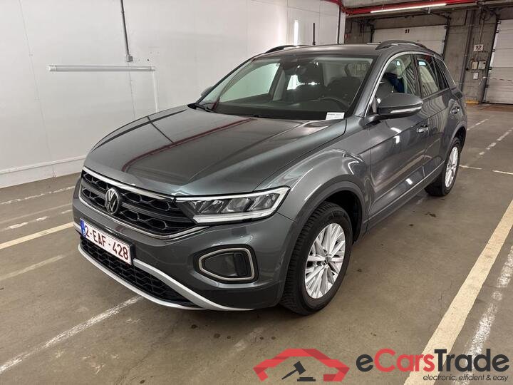 Volkswagen T-ROC T-Roc 1.5 TSI Life Business DSG 110kW/150pk  5D/P Auto-7 (4 seizoenen Banden) - CO2 indicatief