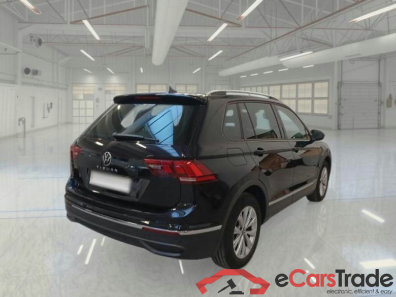 VOLKSWAGEN TIGUAN / 2020 / 5P / SUV 1.5 TSI ACT 110KW LIFE DSG #2
