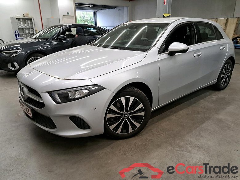 MERCEDES - MER A 250 e 218PK Business Line * HYBRID *