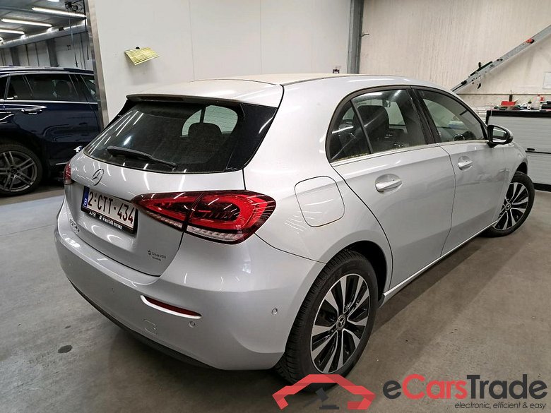 MERCEDES - MER A 250 e 218PK Business Line * HYBRID * #2