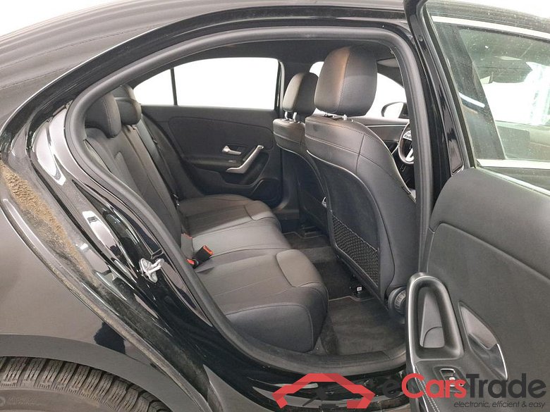 MERCEDES-BENZ A-CLASS LIMOUSINE 1.3 A 250 E BUSINESS SOLUTION DCT #6