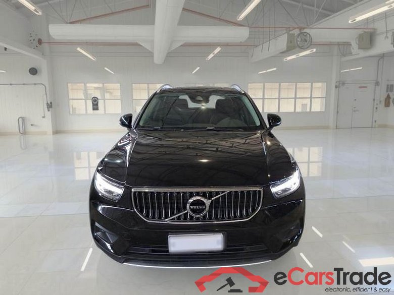 VOLVO XC40 / 2017 / 5P / SUV T5 PLUG-IN HYBRID AUTO RECH INSCRIP EXPR #6