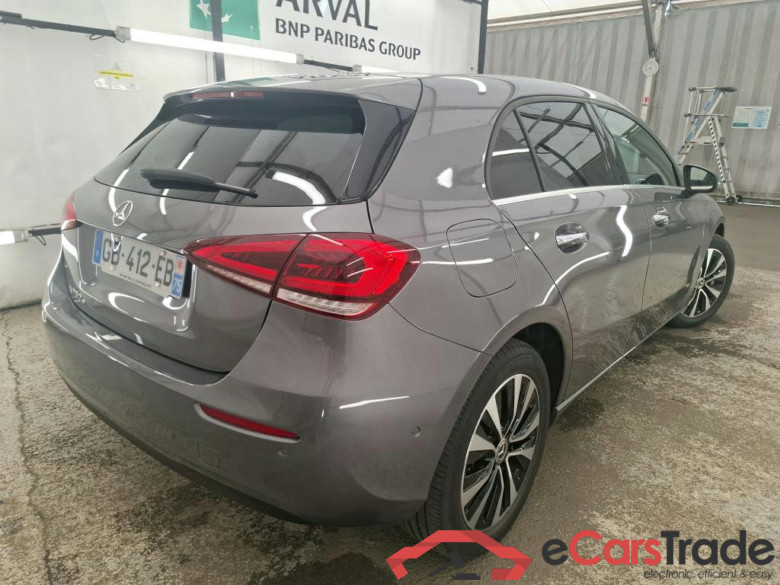 MERCEDES-BENZ Classe A Compact  2018  5P  Berline A 250 e Business Line 8GDCT #3