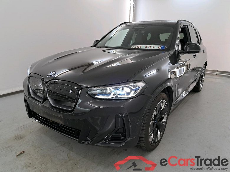 BMW IX3 80KWH AUTO