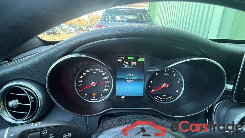 C -Klasse T-Modell C 300 de T (205.213)AMG 2.0 AMG Line 225KW AT9 E6d #6