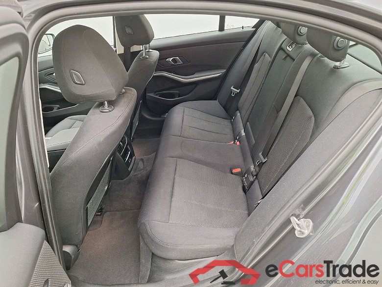 BMW, 3-serie '18, BMW 3 Reeks Berline 320dA (140 kW) 4d #4