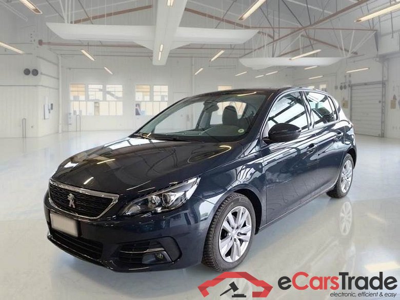 PEUGEOT 308 / 2017 / 5P / BERLINA BUSINESS BLUEHDI 130 EAT6 SeS AUT. #1