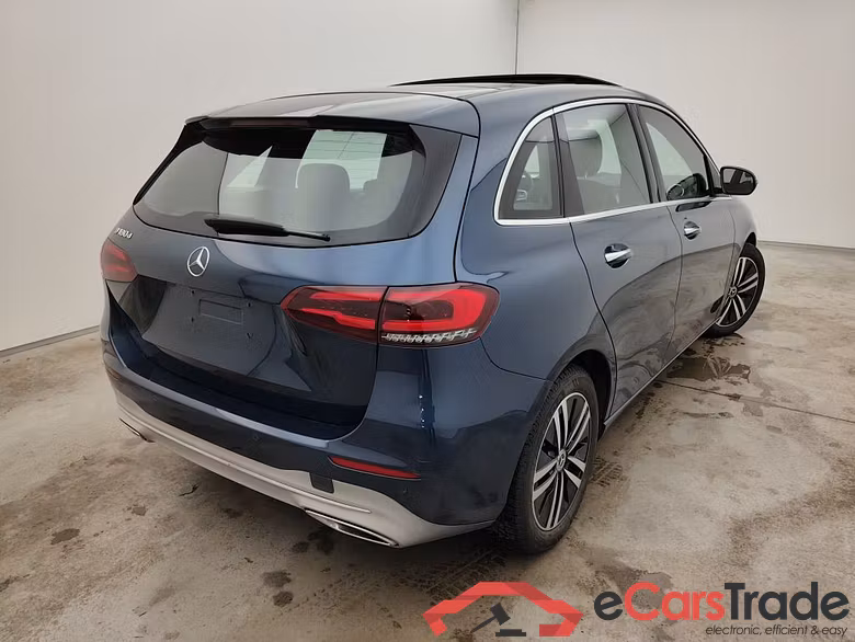 Mercedes-Benz B-Klasse B 180 d Business Solution Aut. 5d #2