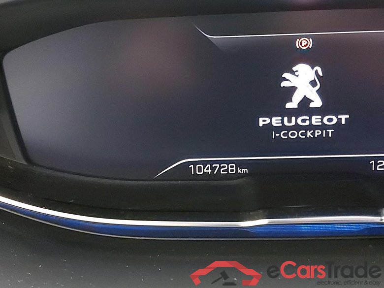 PEUGEOT - PEU 5008 PureTech 130PK GT With VisioPark II & Focal HiFi & Foldable Towing Hook * PETROL * #5
