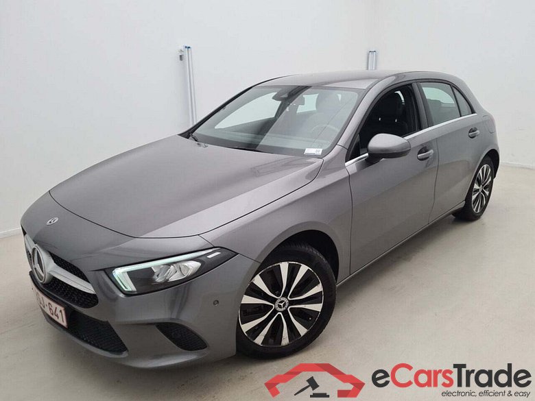 MERCEDES-BENZ A-KLASSE 1.3 250E STYLE PLUS 7G-DCT