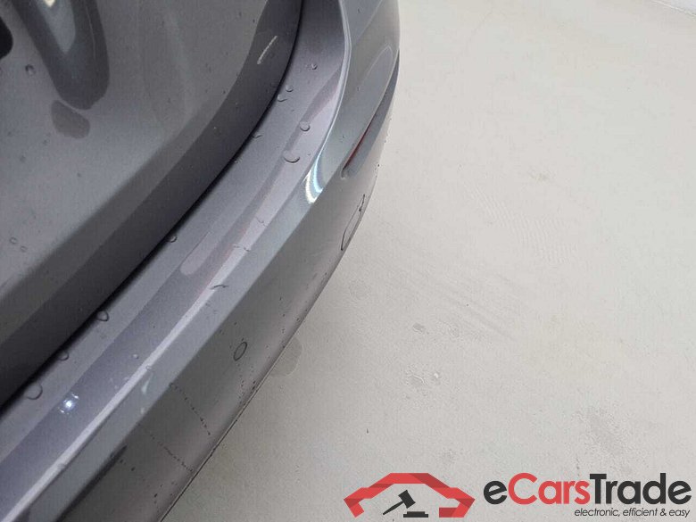 MERCEDES-BENZ A-KLASSE 1.3 250E STYLE PLUS 7G-DCT #5