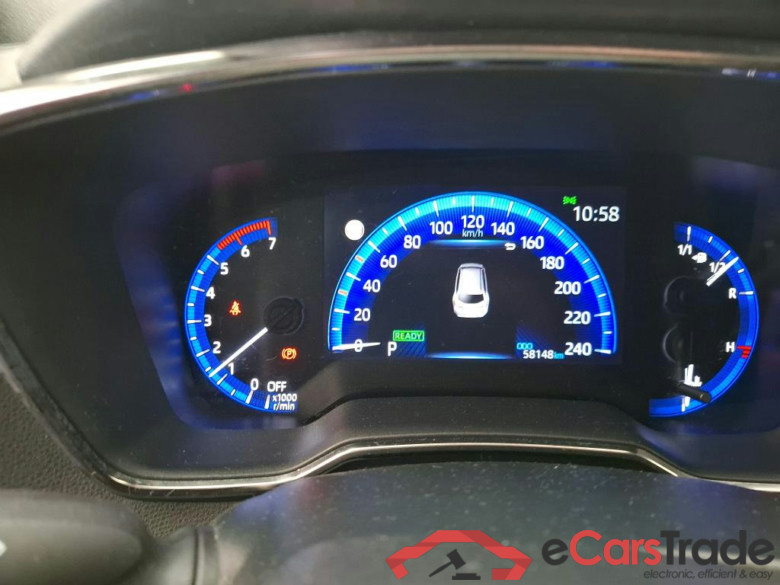 TOYOTA Corolla Touring Sports / 2018 / 5P / Break Hybride 122h Dynamic Business Beyond Zer #6