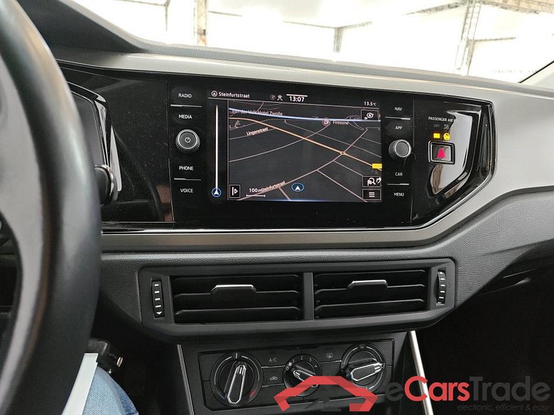 VOLKSWAGEN POLO 70 kW #3