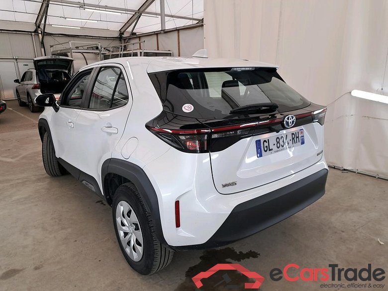 TOYOTA Yaris Cross Hybride / 2021 / 5P / SUV 1.5 HYBRID 116H DYNAMIC AUTO #2