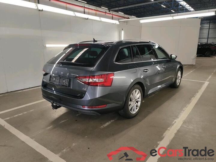 Skoda Superb Combi Superb Combi 1.4 TSI iV DSG6 Style 160kW/218pk  5D/P Auto-6 #4