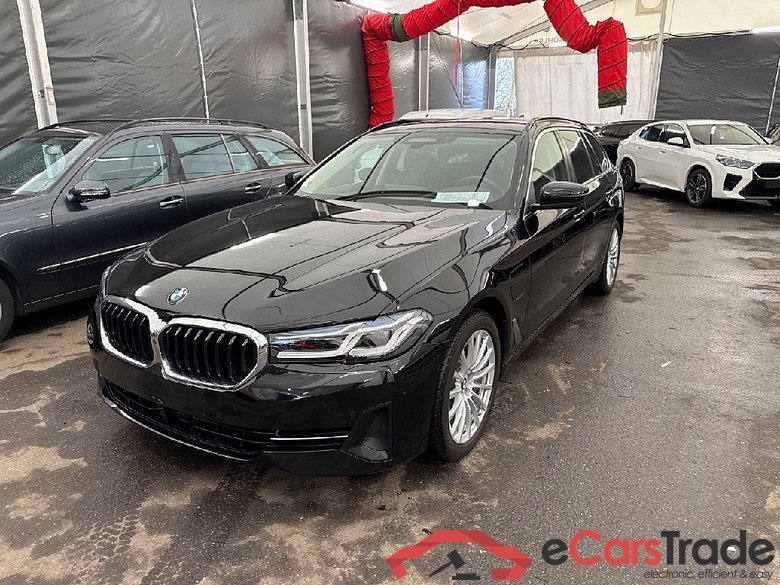 Baureihe 5 Touring 530 e xDrive 2.0 215KW AT8 E6d