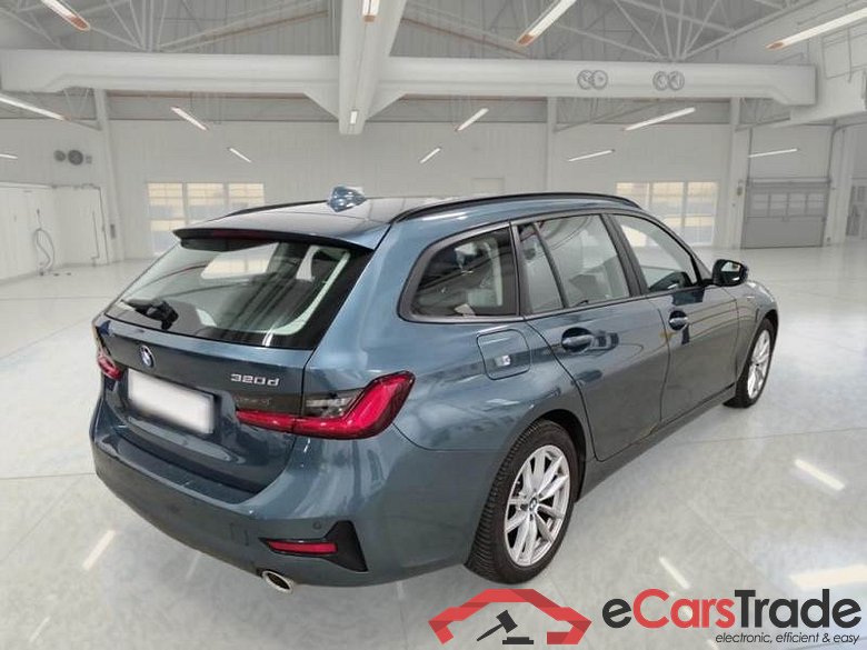 BMW SERIE 3 / 2018 / 5P / STATION WAGON 320D XDRIVE 48V BUS.ADV. TOURING AUT #2