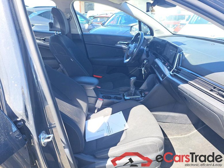 KIA Sportage / 2022 / 5P / todoterreno 1.6 T-GDi MHEV 118kW (160CV) Drive 17