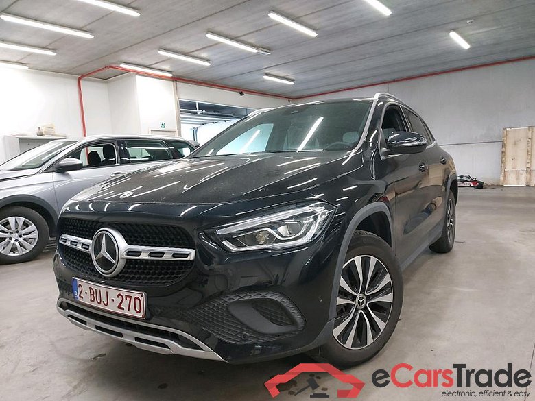 MERCEDES - MER GLA 250e 218PK DCT Business Solution With Smartphone Integration  * HYBRID * #1
