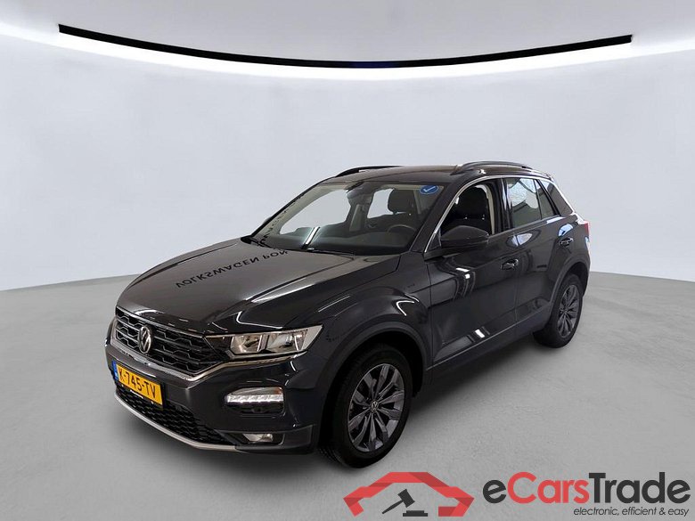 VOLKSWAGEN T-Roc 81 kW #1