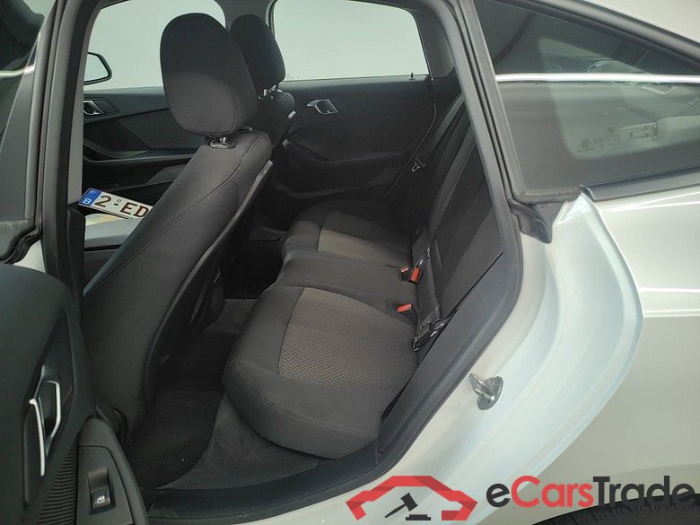 BMW 2 Reeks Gran Coupé 216dA (85kW) 4d #6