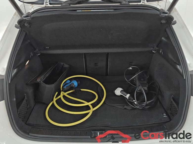 MERCEDES-BENZ EQA 250 Business Solution AMG auto 5D 140kW #5