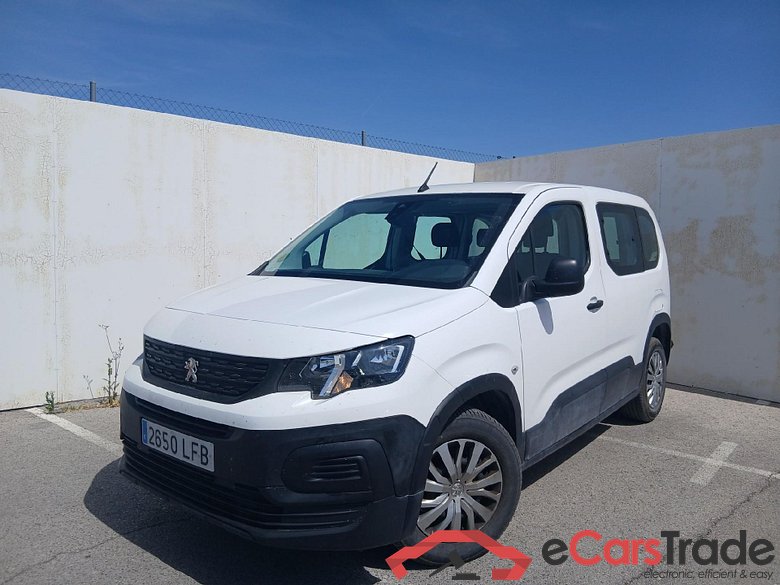 PEUGEOT Rifter / 2018 / 4P / combi Access Standard BlueHDi 73kW (CX)
