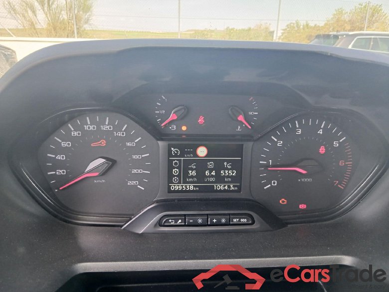 PEUGEOT Rifter / 2018 / 4P / combi Access Standard BlueHDi 73kW (CX) #4