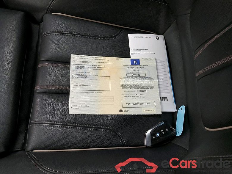 BMW - BMW 5 BERLINE 518dA 136PK Business Edition With Dakota Heated Sport Seats & Trailer Hook #4